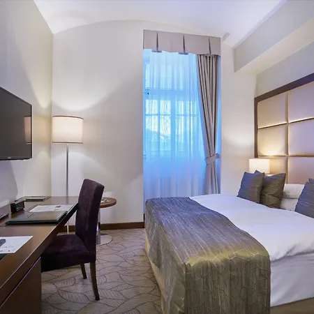 Отель Kosher King David Прага