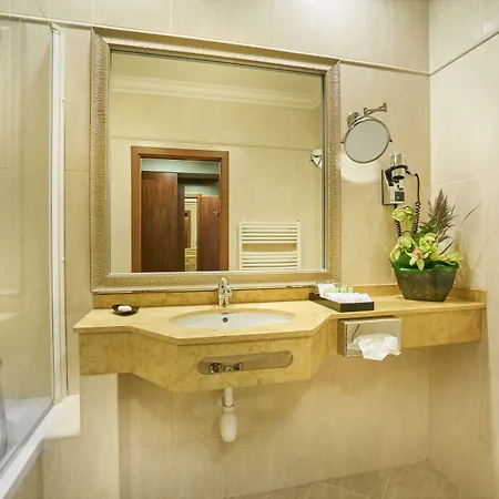 Отель Kosher King David